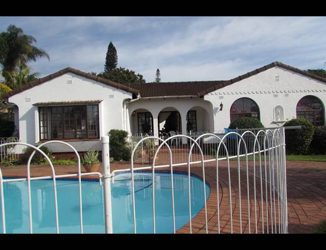 4 BEDROOM FREESTANDING FOR SALE IN CHILTERN HILLS